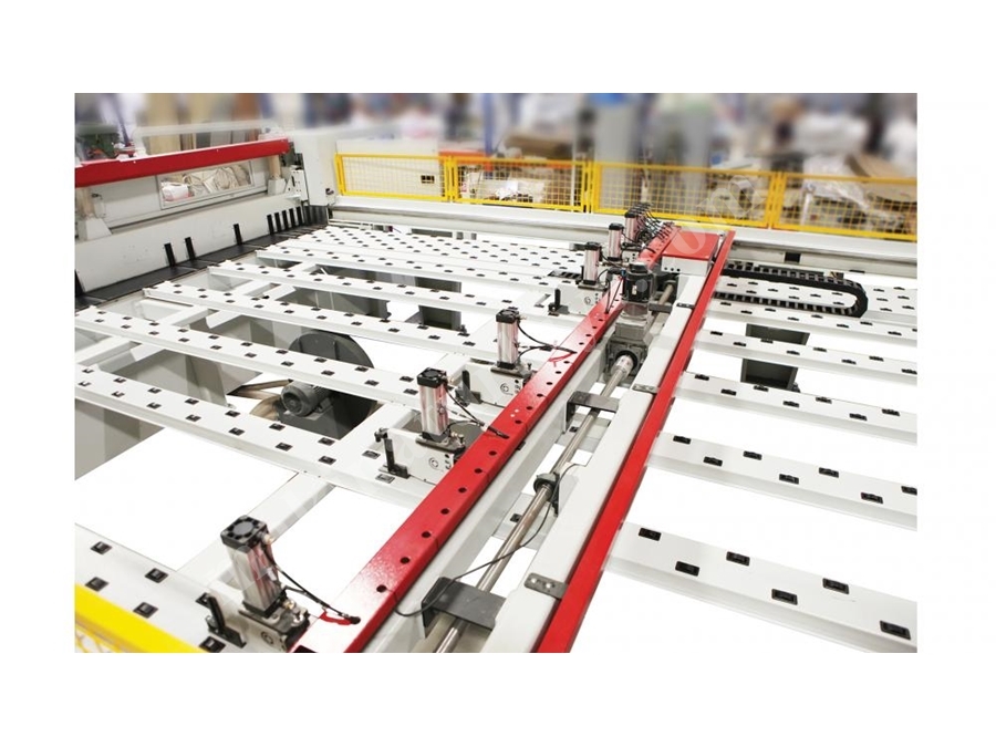 Panel Ebatlama Makınası DRAGON PE 425