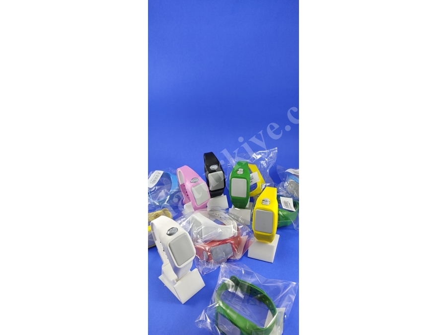 Wholesale Hand Disinfectant Bracelet Watch Cheapest
