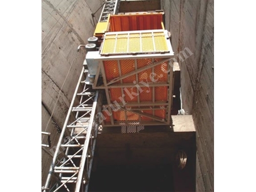 Лифт для персонала и грузов 12-24 чел./мин.