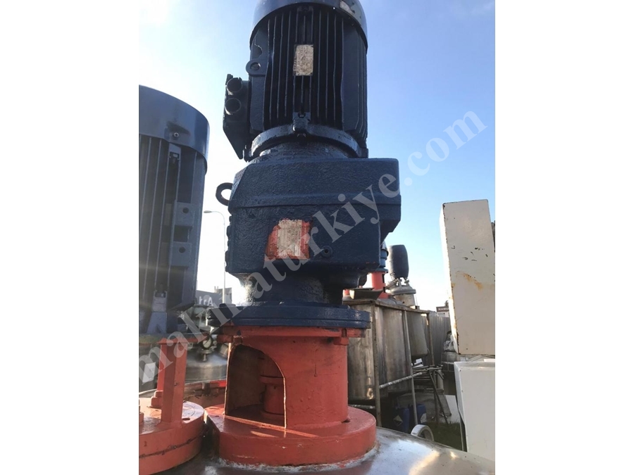 850 Litre Krem Sıvı Depolama ve Karıştırma Mikseri