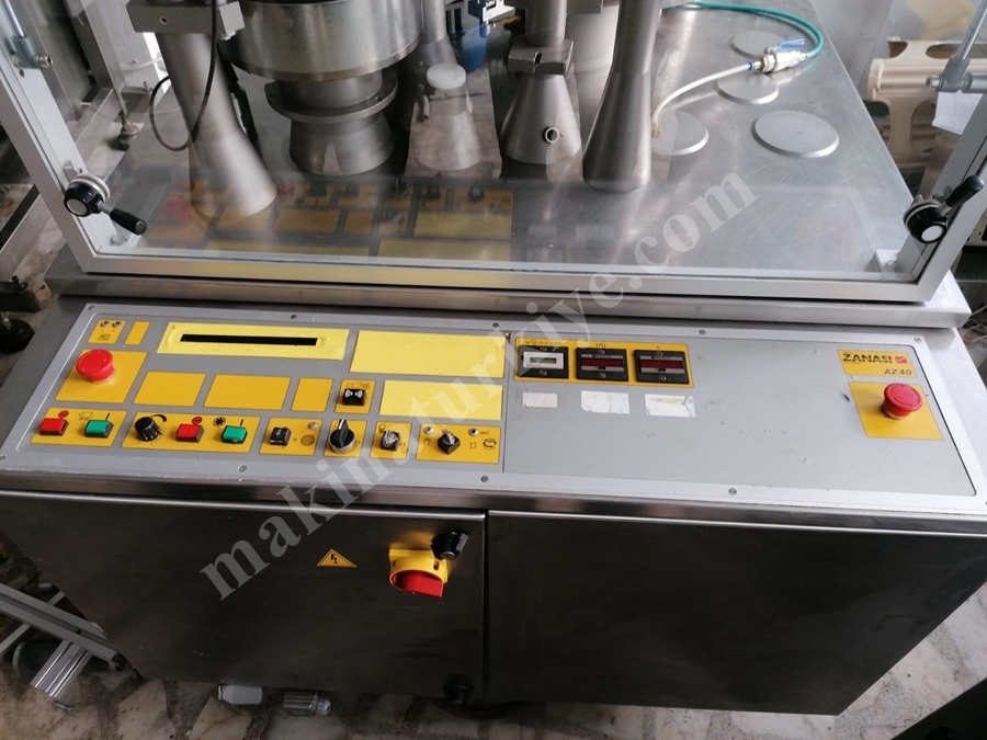 AZ 40 Kapsül Dolum Makinası 