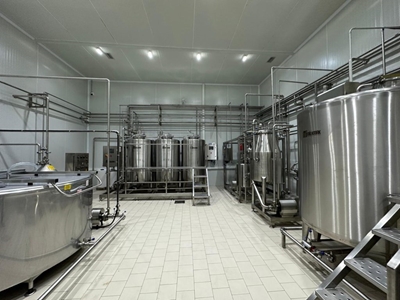 Réservoir de préparation de mélange de glace - 11