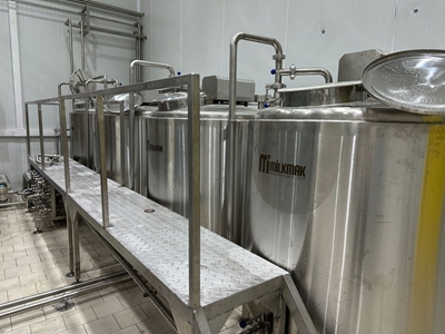 Réservoir de préparation de mélange de glace - 5