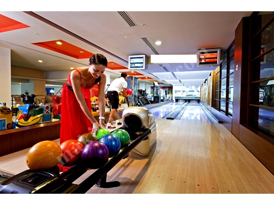 Cost Of Opening Turnkey Bowling Entertainment Center Setup