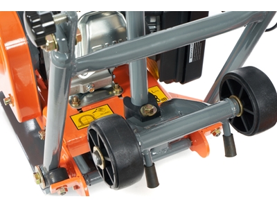37 cm/Second Petrol Compactor - 9