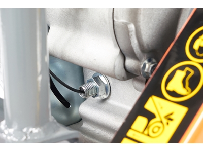 37 cm/Second Petrol Compactor - 7