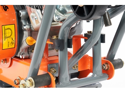 Compacteur à essence de 6,5 ch  - 7