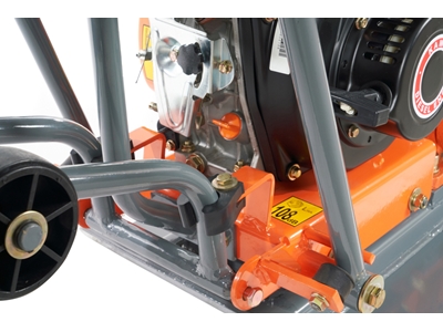 25 cm/Second Diesel Compactor - 6