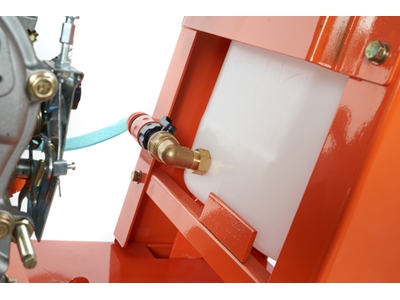 Coupeuse de joints d'asphalte diesel - 1