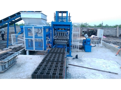 0.55 m2/print 625 m2/shift Brick Paver Machine - 7