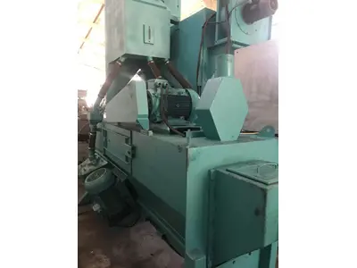 Machine de sablage de bobines et d'arbres S TK001
