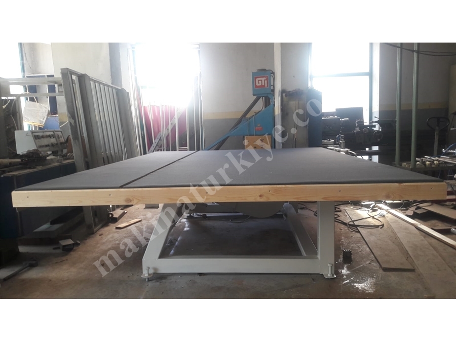 Machinex Manueller Schneidetisch