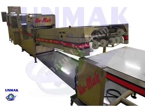 Machine de production de feuilles de pâte de 250 kg/heure