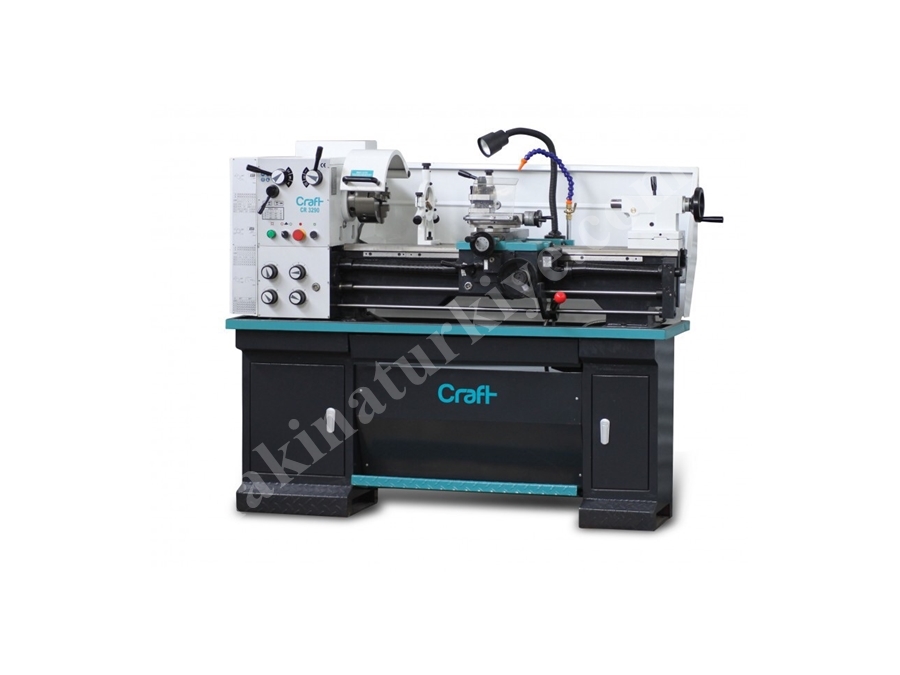Üniversal Torna Tezgahı CR 3290 ( 320 çap 90 cm ) 