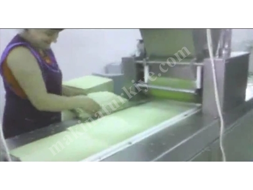 Tek Kafalı Gofret Krema Sürüm Makinası