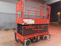 16 Meter Semi-Power and Electric Personnel Lift - 2