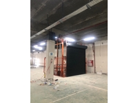 Одноколоночный грузовой лифт с гидравлическим приводом, грузоподъемностью 1 тонна и высотой подъема 3 метра - 3