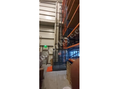 Single Column 1 Ton 4 Meter Cruise Hydraulic Cargo Elevator
