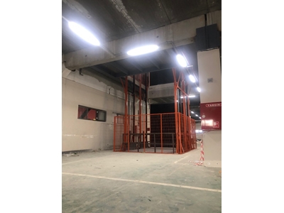 Tek Kolon 1 Ton 4 Metre Seyir Hidrolik Yük Asansörü - 9