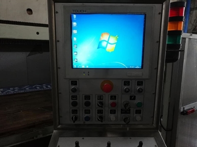 5-Achsen-CNC-Brückenschneidemaschine - 1