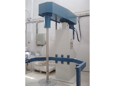 Em100 Paint Mixer - 1