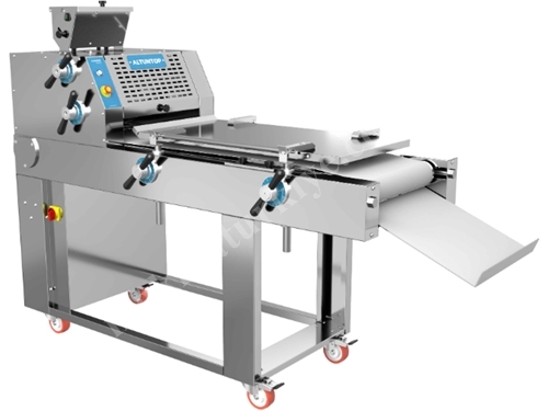 2 Yastık 4 Silindir Uzun Hamur Şekil Verme Makinesi