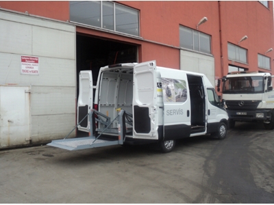 450 Kg Araç İçi Endüstriyel Yük Lifti Yük Platformu / 450 Kg In-Vehicle Industrial Cargo Lift Load Platform