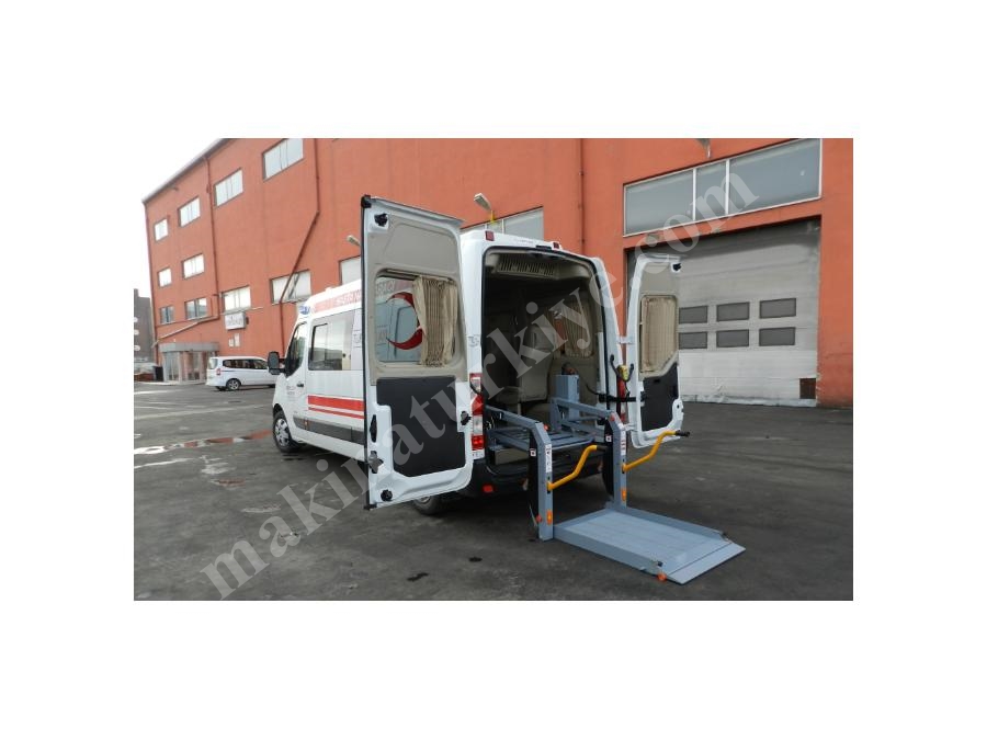 350 kg (1350x1200mm) In-Fahrzeug Behindertenlift