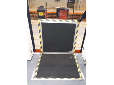 350 kg Fahrzeug manuelle behinderten Rampe - 0