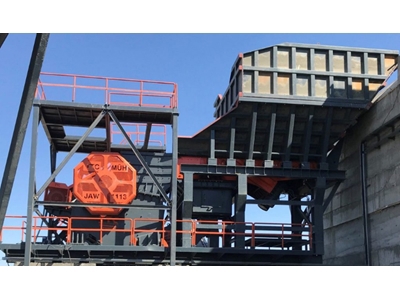 300-500 Ton/Saat Çeneli Kırıcı