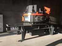 200-250 Ton/Saat Dik Milli Kırıcı