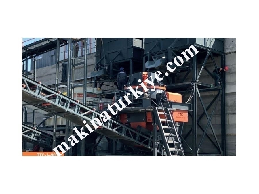 200-250 Ton/Saat Dik Milli Kırıcı