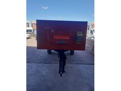 Remorque basculante pour tracteur de 12 tonnes - 15