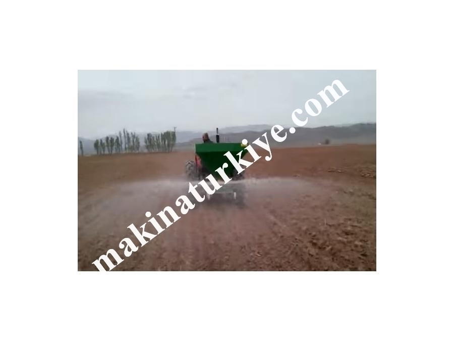 400 Litre Gübre Serpme Makinası