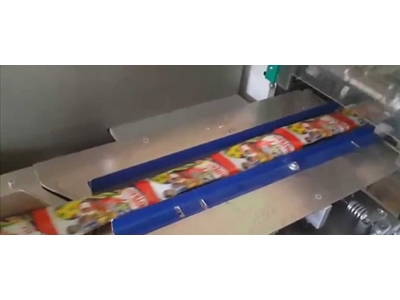 50/55 Paket/Dak Flowpack Paketleme Makinası - 1