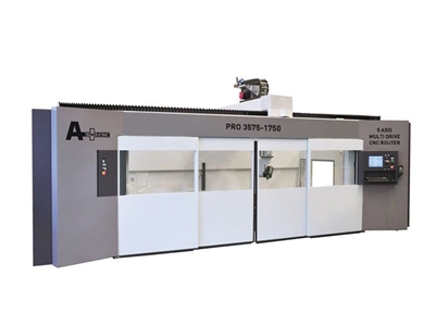 5 Eksenli Kapalı Tip Cnc İşleme Tezgahı