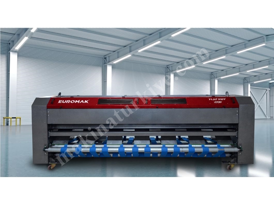 4 Dövücülü Halı Çırpma Makinası Max Halı Genişliği: 4000 mm