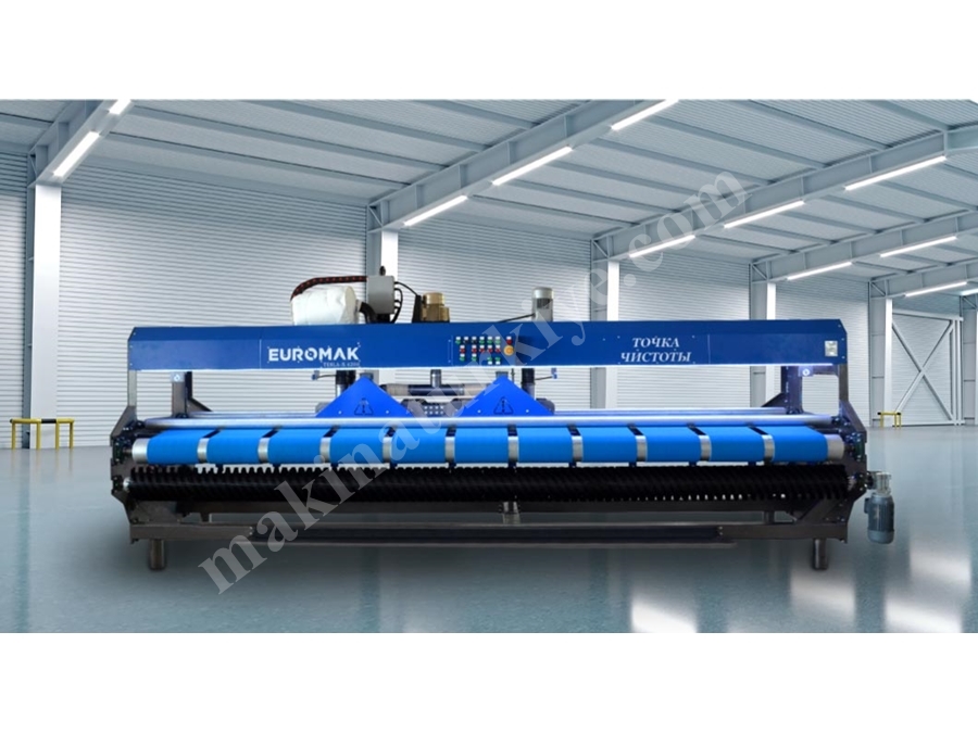 Endüstriyel Halı Süpürme Makinası Max. Halı Genişliği:4000 Mm