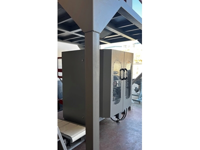 4 Terazili Dikey Dolum Paketleme Makinası - 0