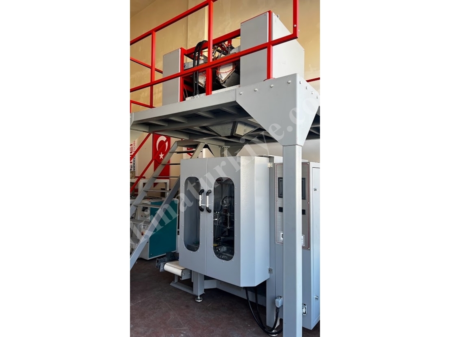 4 Terazili Dikey Dolum Paketleme Makinası