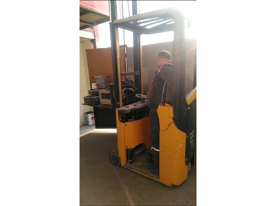 3 Metre 1 Ton Akülü Elektrikli Forklift - 0