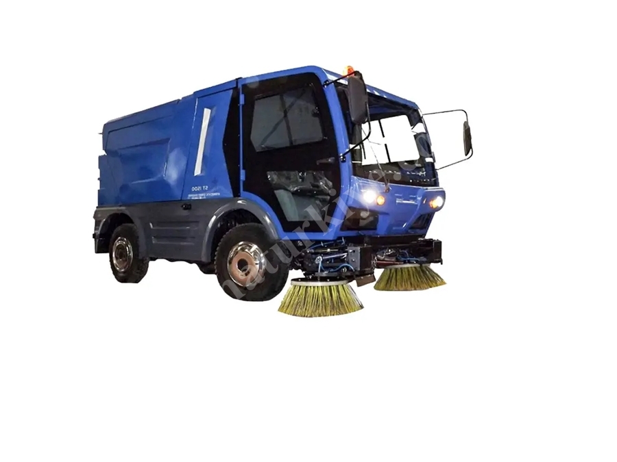 Hidrostatik Tip 2 m3 Dizel Yol Süpürme Aracı