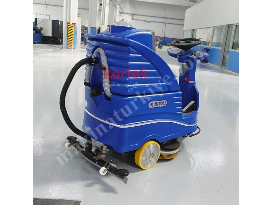 B 12001 Akülü Binicili Yer Yıkama Makinası 
