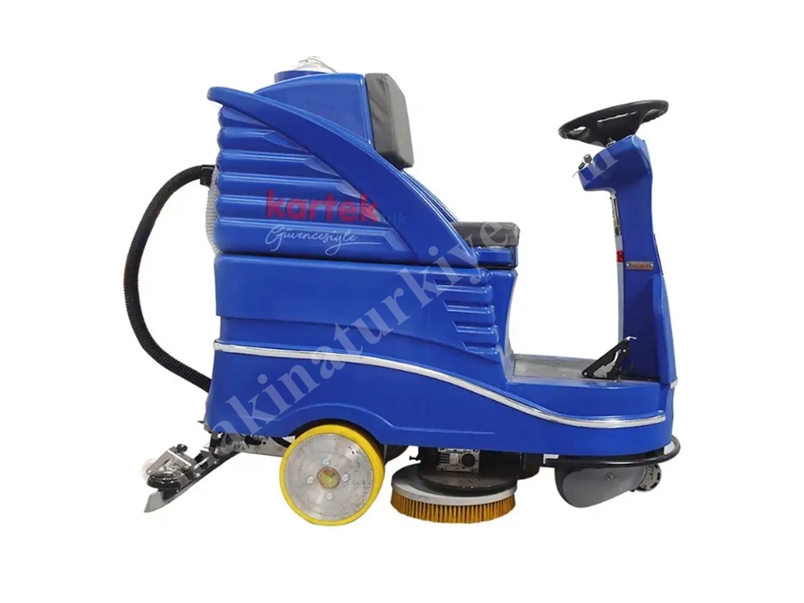 B 11001 Binicili Yer Yıkama Makinası 