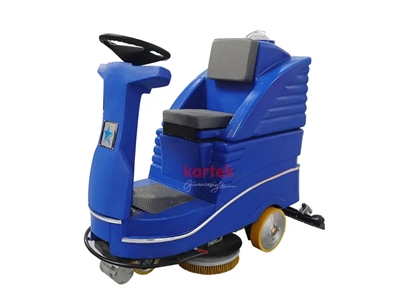 B 11001 Binicili Yer Yıkama Makinası  - 1