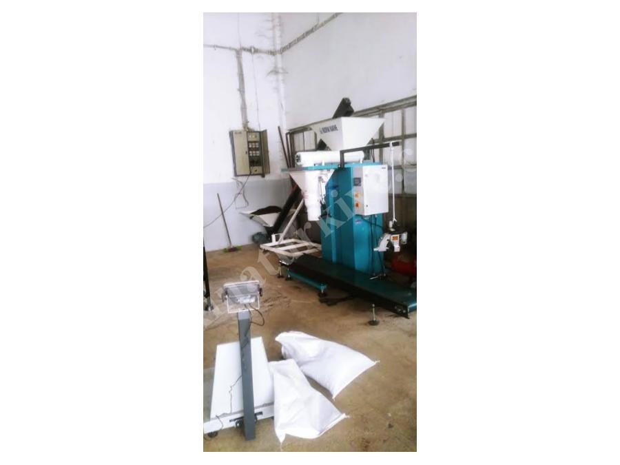 Çuval Dolum Makinesi Paslanmaya Dayanıklı  5 kg / 25 kg