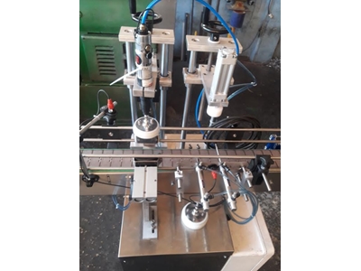 Yarı Otomatik Kapak Kapama Sıkma Makinesi - 3