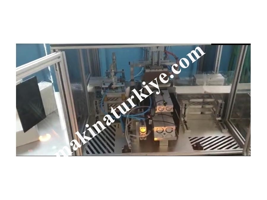 UYM12 Peçete Paketleme Makinası