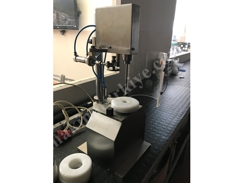 Medicine and Food Bottle Capping Machine