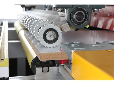 CNC Holzbohrmaschine - 4